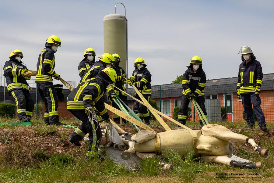 2021-05-08-Ausbildung Großtierrettung (47)