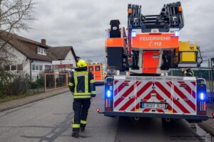 Zimmerbrand in Stockstadt am 1. Weihnachtsfeiertag. Foto: Armin Lerch/Feuerwehr Stockstadt
