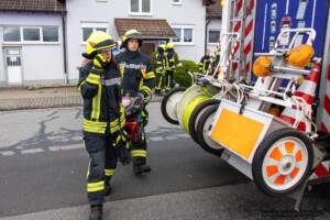 Zimmerbrand in Stockstadt am 1. Weihnachtsfeiertag. Foto: Armin Lerch/Feuerwehr Stockstadt
