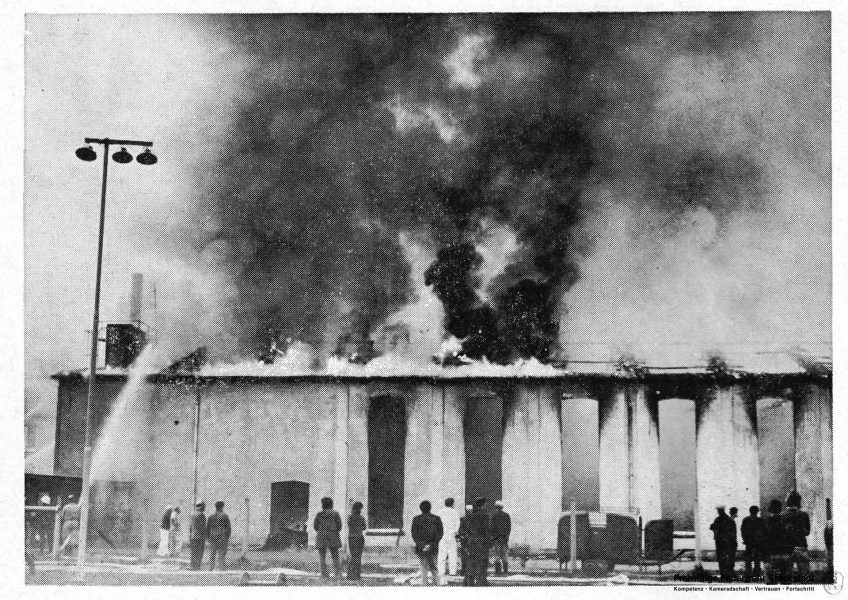 1972-04-18 Brand Kultur-und Sporthalle Bild-01